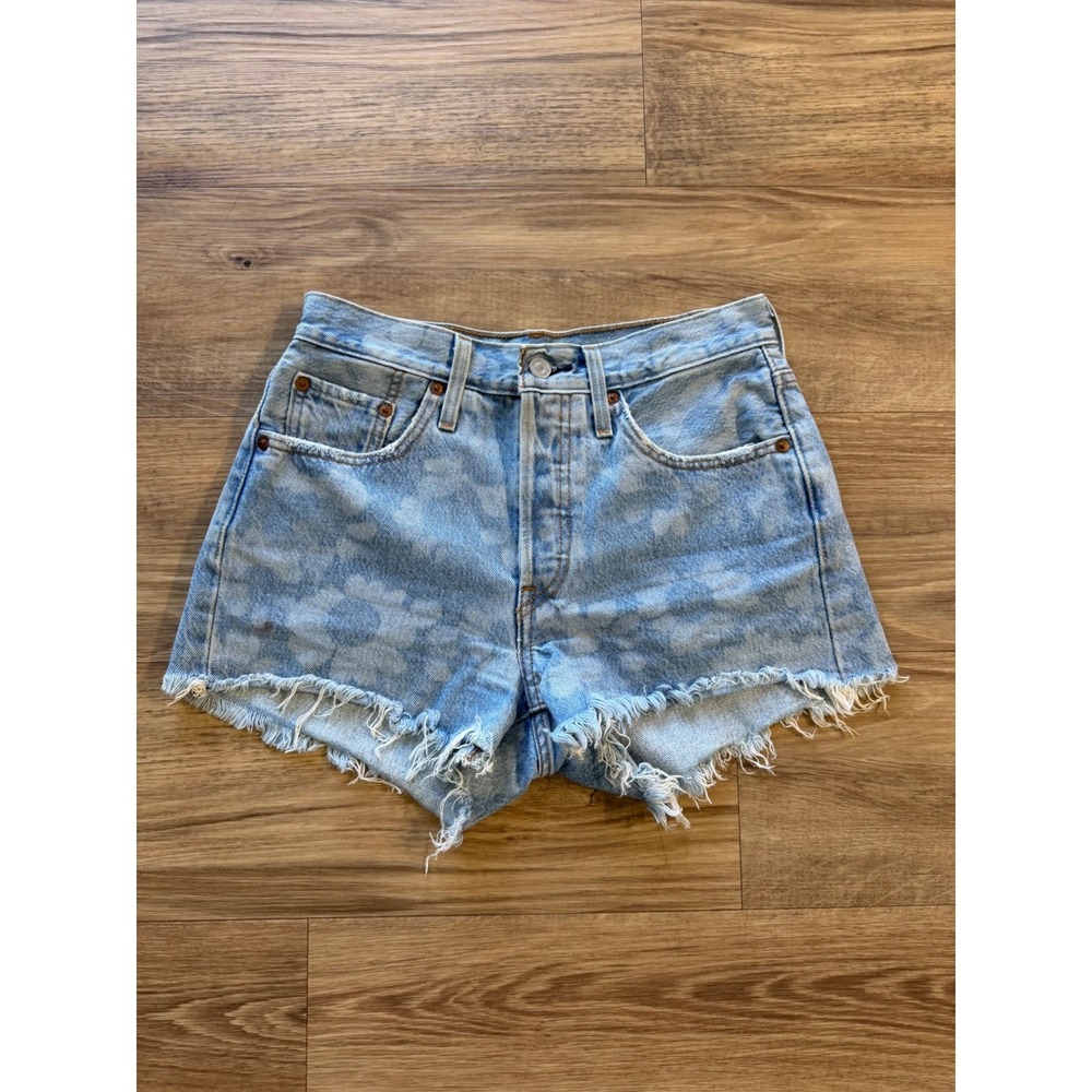 Levi's 501 Boho Festival High Rise Floral Denim Shorts Women 28 Light Wash
